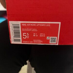 Nike Air More Uptempo GS in Sail and Black